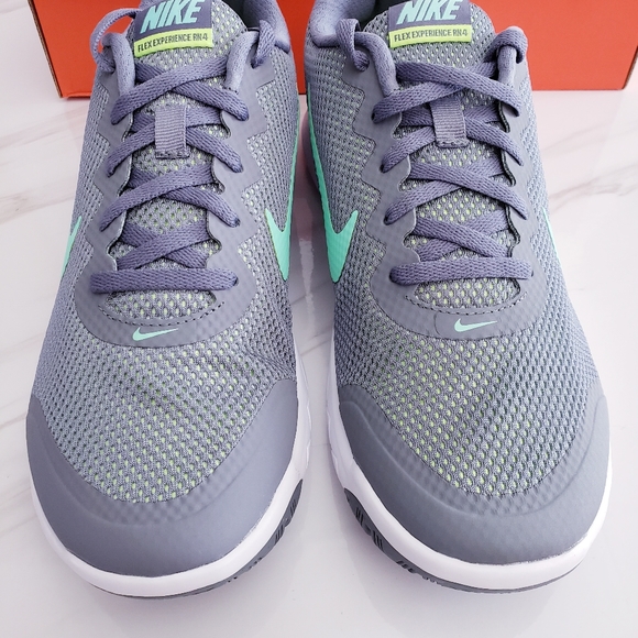 Nike Flex Experience RN 4 Wide Running Gray Shoes - Picture 5 of 14